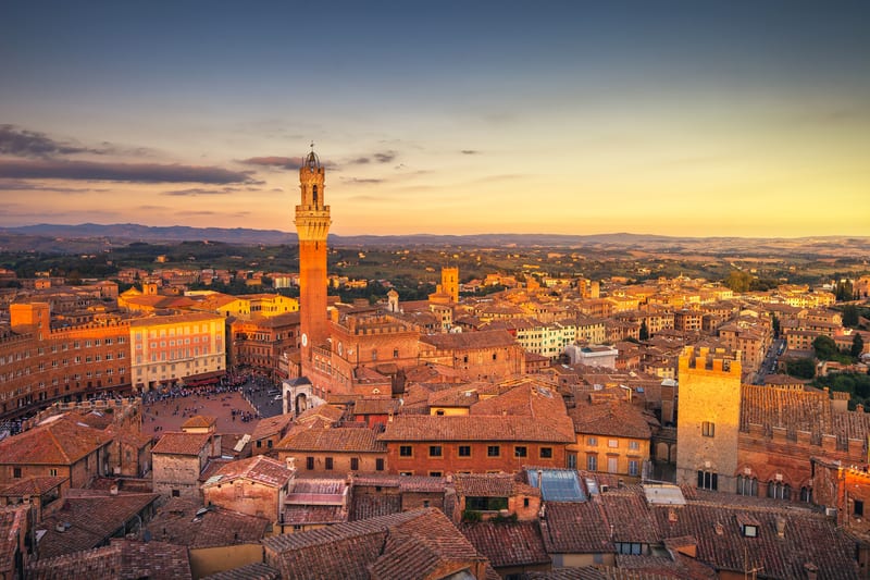 How Can I Travel In (And To) Tuscany Without A Car?